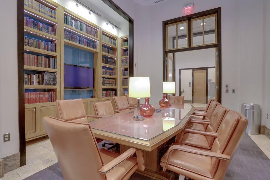 Prime Location Retreat Close To Dc And Metro Arlington Exteriör bild
