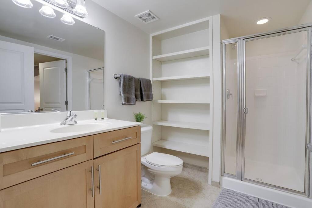 Prime Location Retreat Close To Dc And Metro Arlington Exteriör bild